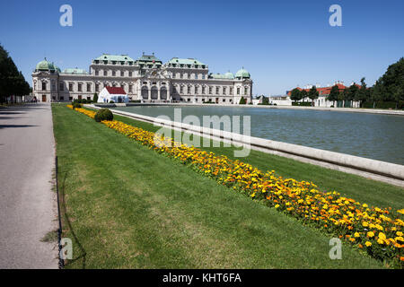 Belvedere superiore palazzo barocco e il giardino nella città di Vienna, Austria, punto di riferimento storico dal 1723. Foto Stock