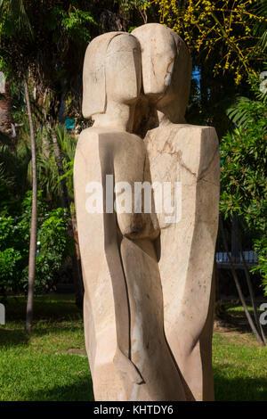 Macael sculture in marmo in El Majuelo Park, Almunecar, Spagna Foto Stock