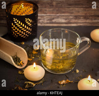 Tè con candele Foto Stock