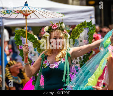 Summer Solstice Parade, Santa Barbara, 2017 Foto Stock