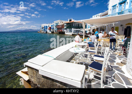 Gastronomie di Klein Venedig in Mykonos-Stadt, gastronomia a little venice a Mykonos-town, MYKONOS Isola, Cicladi, Egeo, Grecia, Foto Stock