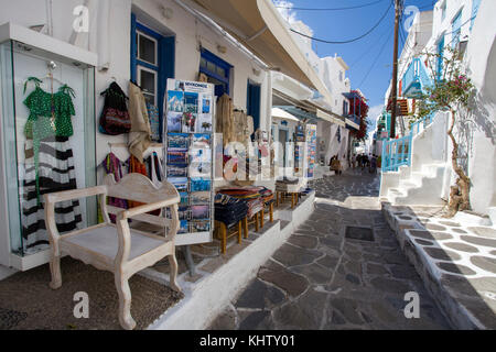 Negozi di souvenir a Mykonos-town, MYKONOS Isola, Cicladi, Egeo, Grecia Foto Stock