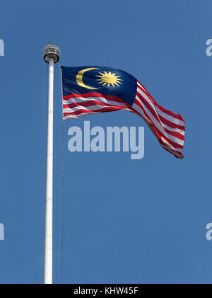 Viste generali della Malesia bandiera gigante al Dataran Merdeka a Kuala Lumpur in Malesia per il 28 maggio 2017. Foto Stock