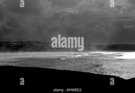 Godrevy bay cornwall novembre 2017 - vedute godrevy spiaggia famosa per la sua surf Foto Stock