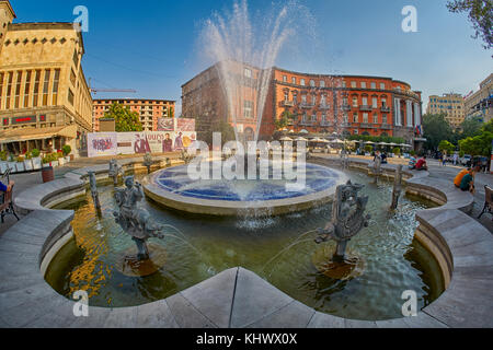 Yerevan, Armenia - 05 agosto 2017: Charles Aznavour square a incrocio di tumanyan e abovyan strade nella città di Yerevan Foto Stock