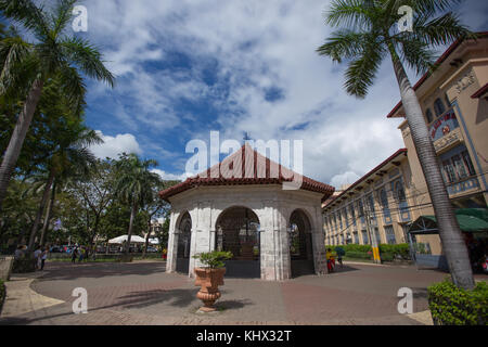 Il Santuario della Croce Magellana, situato all'ingresso della Basilica del Santo Nino, Cebu City, Filippine Foto Stock