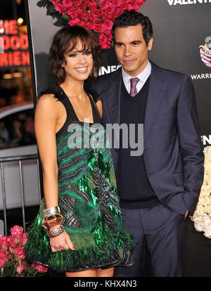Jessica Alba   Cash Warren  37 - ValentineÕs Day Premiere al Chinese Theatre di Los Angeles. Foto Stock