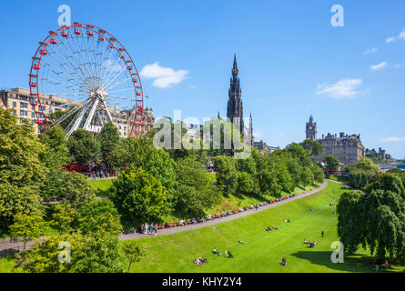 Edimburgo Scozia Edimburgo edinburgh city la ruota di Edimburgo Princes Street Gardens Princes street Edinburgh New Town Scozia UK GB Europa Foto Stock