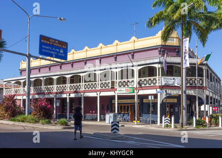 Molly Malones Irish Pub di Flinders Street, Townsville, Queensland, Australia Foto Stock