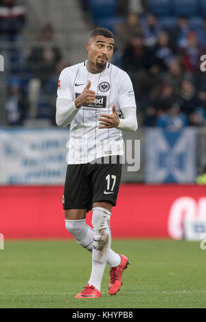 Sinsheim, Germania. 18 novembre 2017. Kevin-Prince BOATENG (F)( zeigt den Daumen hoch; Optimismus, Zuversicht; gesto, gesto; Fussball 1. Bundesliga, 12 anni. Spieltag, TSG 1899 Hoffenheim (1899) - Eintracht Francoforte (F) 1:1, AM 18.11.2017 a Sinsheim/Germania. |utilizzo del credito mondiale: dpa/Alamy Live News Foto Stock