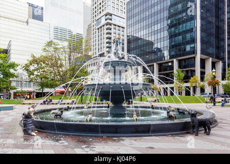 Toronto, Canada - Oct 13, 2017: cane fontana al parco berczy nella città di Toronto. La fontana fu progettata dall'architetto Claude cormier. pro Foto Stock