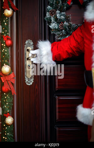 Concetto di tempo di Natale con Babbo Natale provenienti Foto Stock