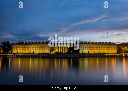 Bellissimo tramonto sulla Bassa Slesia Provincia ufficio, Wroclaw, Polonia Foto Stock