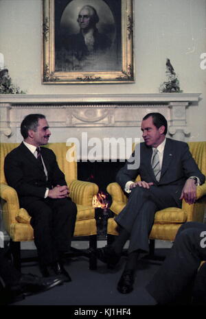 Riunione tra il presidente statunitense Richard Nixon e Re Hussein di Giordania 1970 Foto Stock