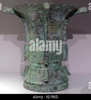 Cinese, rituale recipiente di vino, zun. Bronzo, late Shang, inizio Western dinastia Zhou, c. 1200-950 BC Foto Stock