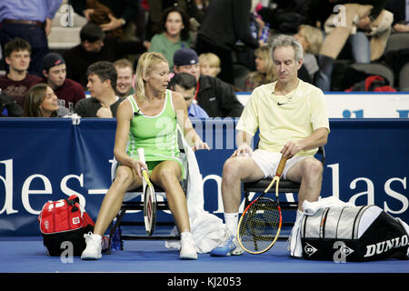 JANA NOVOTNA È SCOMPARSO*** Jana Novotna si mette in competizione in una mostra di tennis nel CLASSICO MERCEDES-BENZ presso il Sears Center di Hoffman Estates, il 12 febbraio 2007. Foto Di Credito: ©Rob Grabowski / Mediapunch Foto Stock