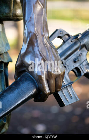 Dettaglio dei tre soldati (tre militari) statua, Vietnam Veterans Memorial, National Mall di Washington, D.C., Stati Uniti d'America, Stati Uniti d'America. Foto Stock