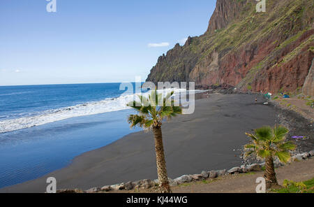 Playa de las gaviotas, spiaggia nera a sud est dell'isola, isola di Tenerife, Isole canarie, Spagna Foto Stock