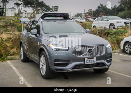 Agosto 10, 2017 San Francisco/CA/USA - Uber self-guida delle automobili hanno avuto il permesso di eseguire test in San Francisco a partire da marzo Foto Stock