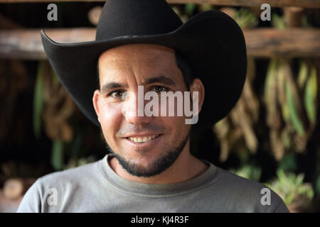 Coltivatore di tabacco, Pinar Del Rio, Cuba Foto Stock