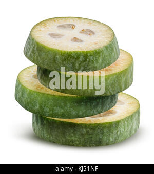 Fresh feijoa isolato su sfondo bianco con tracciato di ritaglio Foto Stock