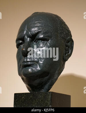 Testa dell ex Primo Ministro Winston Churchill (1874-1965) da Clare Sheridan (1885-1970) scultore inglese, giornalista e scrittore. In data xx secolo Foto Stock