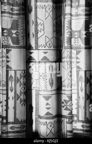 Tenda indiana con motivi in bianco e nero Foto Stock