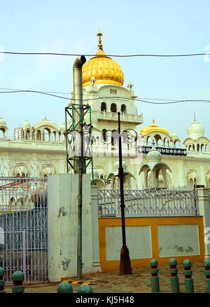 Gurudwara Bangla Sahib; è uno dei più importanti Gurdwara Sikh, sikh o casa di culto, a Delhi Foto Stock