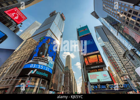 Nasdaq costruzione di time square a new york Foto Stock