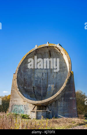 Il 30 piedi suono acustico specchio a Denge, vicino a Dungeness, Kent. Foto Stock