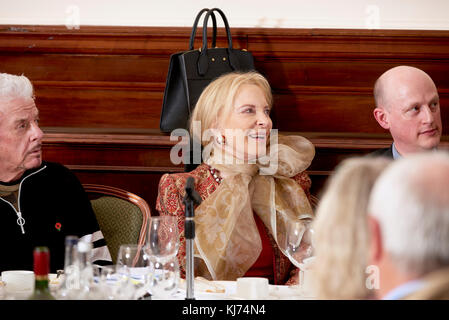 La Principessa Michael, Kent su un ghepardo del racconto al oldie pranzo letterario 14-11-17, Foto Stock