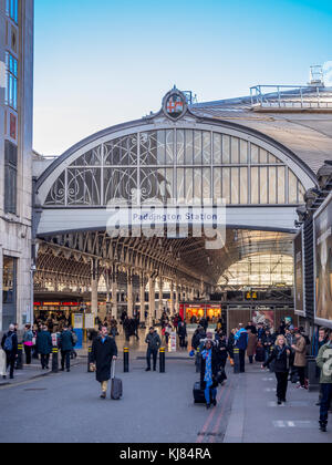 La stazione di Paddington ingresso, Londra, Regno Unito. Foto Stock
