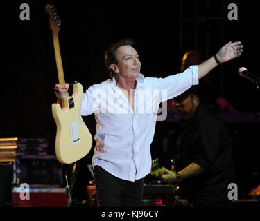 21st novembre 2017. David Cassidy passa via. File: Miami, Stati Uniti. 14th Apr 2012. David Cassidy si esibisce al Magic City Casino il 14 aprile 2012 a Miami, Florida. © mpi04/MediaPunch Inc credito: MediaPunch Inc/Alamy Live News Foto Stock