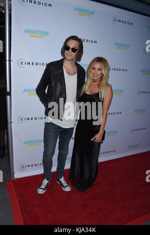 Hollywood, CA - 25 luglio: Ashley Tisdale, francese Christopher assiste la premiere di cinedigm 'la notte Amatoriale' a arclight cinema il 25 luglio 2016 a Hollywood, California. persone: Ashley Tisdale, francese Christopher Foto Stock