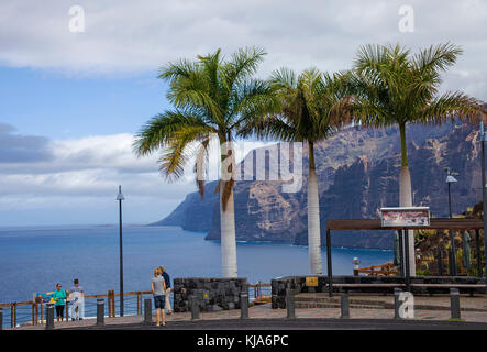 Blick auf los Gigantes an der westkueste, vista su Los Gigantes, lato ovest dell'isola, isola di Tenerife, Isole canarie, Spagna Foto Stock