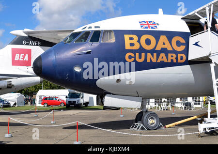 Vickers VC10, BOAC Cunard, Duxford, UK. Super Vickers VC10 Tipo 1151 volato con British Overseas Airways Corporation tra 1965 e 1972. Foto Stock