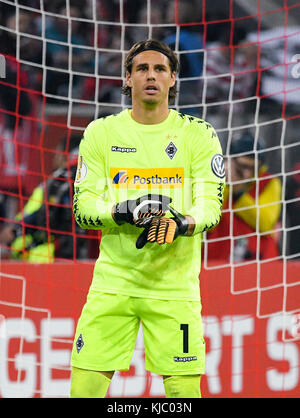 Stadio Esprit-Arena DŸsseldorf, Germania, 24.10.2017, Coppa di calcio tedesca, giorno 2, , Fortuna DŸsseldorf (Duesseldorf) vs Borussia Mšnchengladbach (Moenchengladbach, Gladbach) --- Yann Sommer (Gladbach) Foto Stock