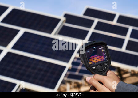 Impianto solare, Mahora, Albacete Castilla La Mancha, in Spagna, Europa Foto Stock