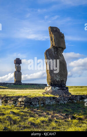 Moais statue, vai ura, isola di pasqua, Cile Foto Stock