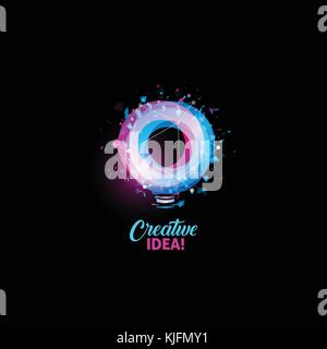 Idea creativa logo, Lampadina luce astratta icona vettore isolato rosa e blu di forma rotonda, lampada stilizzata con testo. digital innovation technology illustrazione vettoriale. Illustrazione Vettoriale