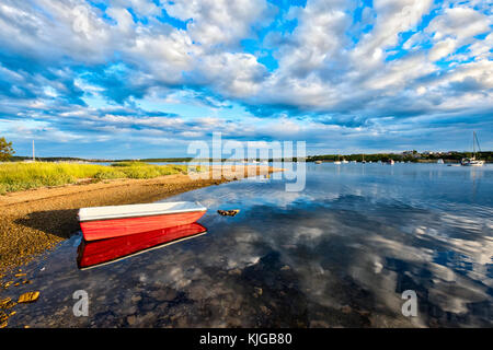 Croazia, Istria, Medulin, porto di sunrise Foto Stock