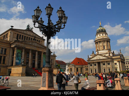 Berlino, Germania - 1 maggio 2017: gendarmenmarkt in estate Foto Stock