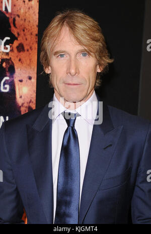 ADVENTURA, FL - GENNAIO 07: Michael Bay partecipa a Miami Special Screening of '13 ore: I soldati segreti di Bengasi' al Centro commerciale Aventura il 7 Gennaio 2016 ad Aventura, Florida. Persone: Michael Bay Foto Stock