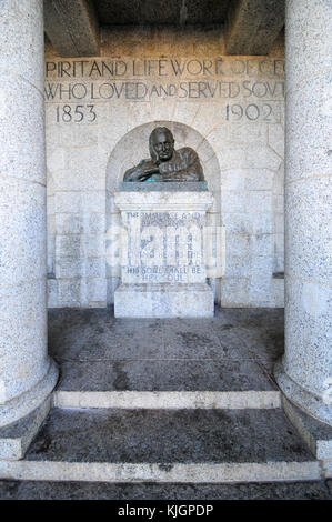 Cape town, Sud Africa - 25 marzo 2012: Rhodes Memorial monumento a cape town, Sud Africa, su table mountain, a onore di Cecil John rhode Foto Stock