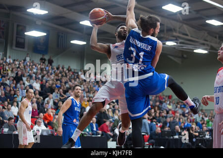 Leicester, Regno Unito. 24 nov, 2017. fiba world cup qualifier fixture. team gb vs grecia. arena di Leicester, Leicester. Credito: carol moiré/alamy live news Foto Stock