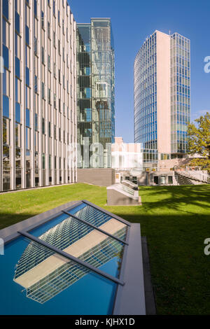 Ginevra, Svizzera - 30 Ottobre 2017 : il quartier generale della Organizzazione Mondiale della Proprietà Intellettuale è uno dei più suggestivi archita Foto Stock