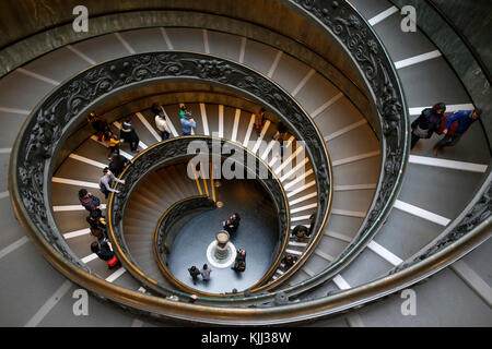 Musei Vaticani a Roma. Scala a spirale. L'Italia. Foto Stock