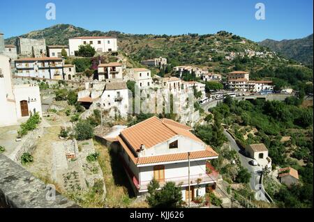 Il villaggio di Savoca, Provincia di Messina Sicilia Foto Stock