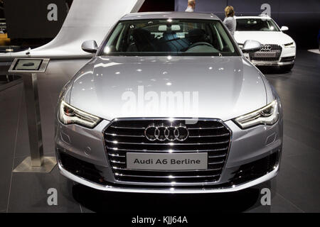 Bruxelles - Jan 12, 2016: Audi A6 auto Berline presentati presso il Bruxelles Motor Show. Foto Stock