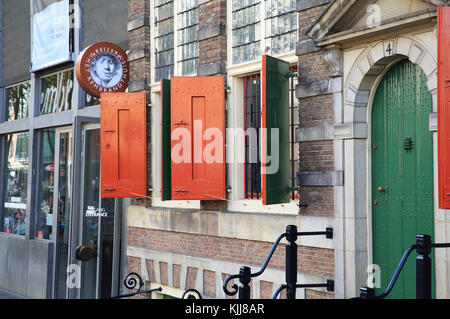 Il Rembrandt House Museum, nella ex casa dell'artista, ad Amsterdam, nei Paesi Bassi Foto Stock